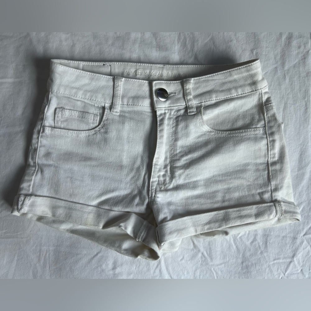 American Eagle Super Super Stretch White Denim Shorts Size 0
